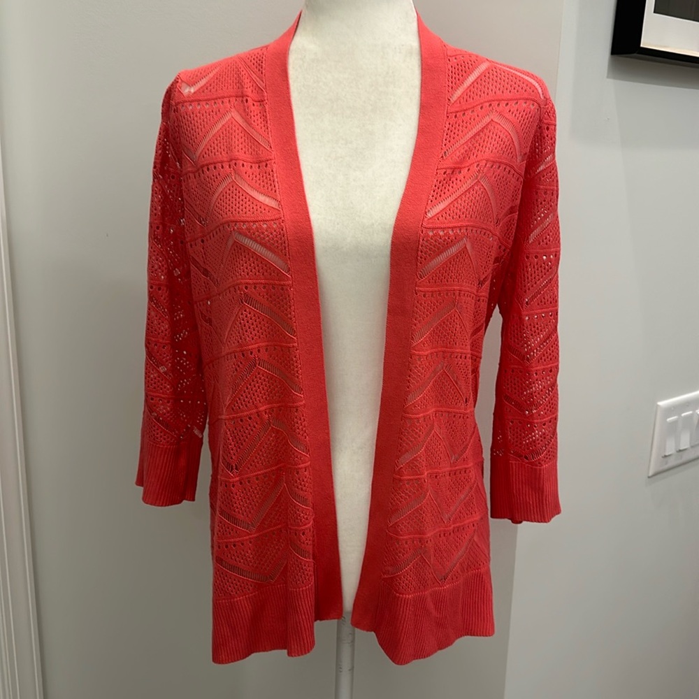 NWOT- CYRUS open front 3/4 sleeve knit cardigan. Size M